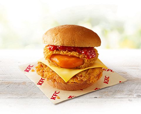 KFC「オマール海老の旨味ひろがるチーズフィレバーガー」