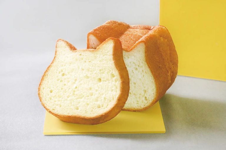 「ねこねこ食パン プレーン」