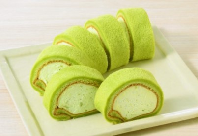 ローソン「菓匠三全 ずんだ茶寮監修もち食感ロール/うまい東北！六大祭りフェア