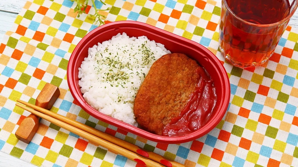 ローソンストア100「だけ弁当(マルシンハンバーグ)」3月発売時の画像