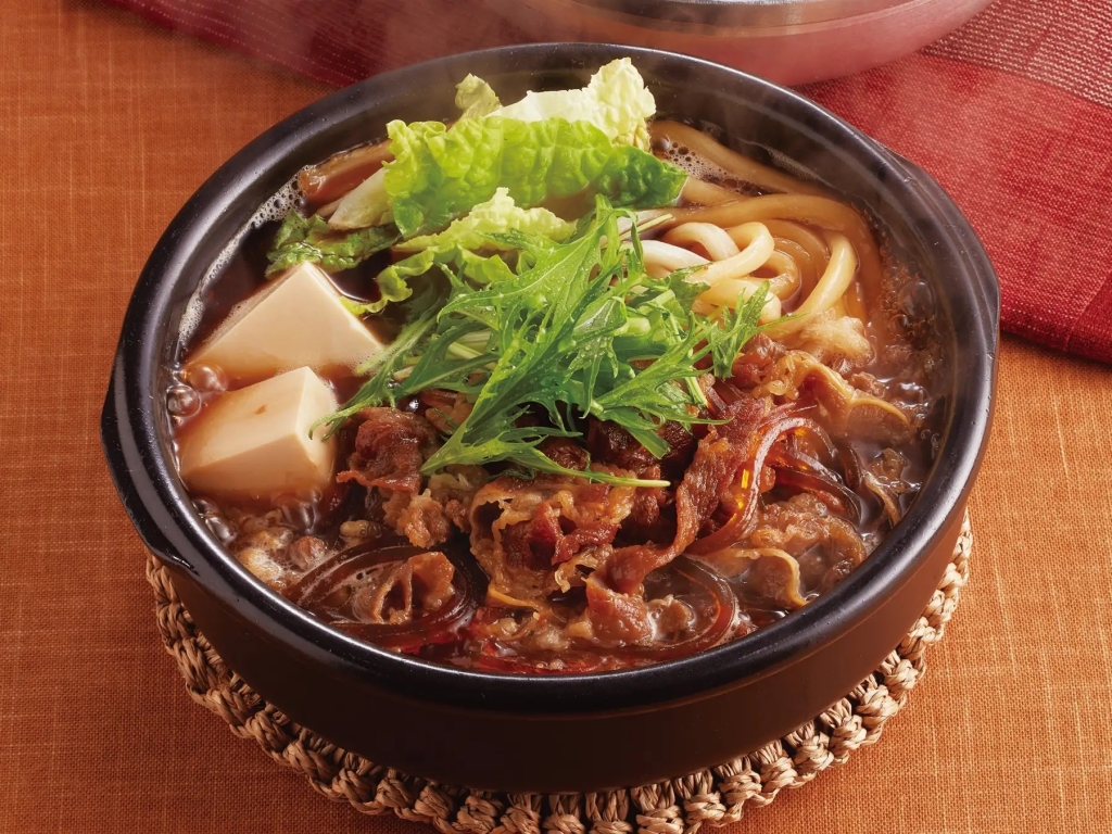 ジョイフル 「肉増し!すき焼き鍋定食(うどん麺入り)」