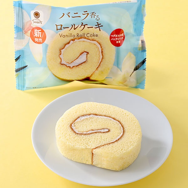 ファミマルSweets 「バニラ香るロールケーキ」